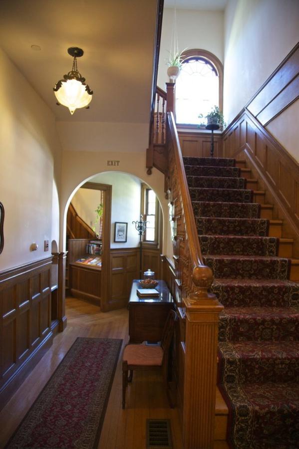 Governor'S House In Hyde Park Bed & Breakfast エクステリア 写真